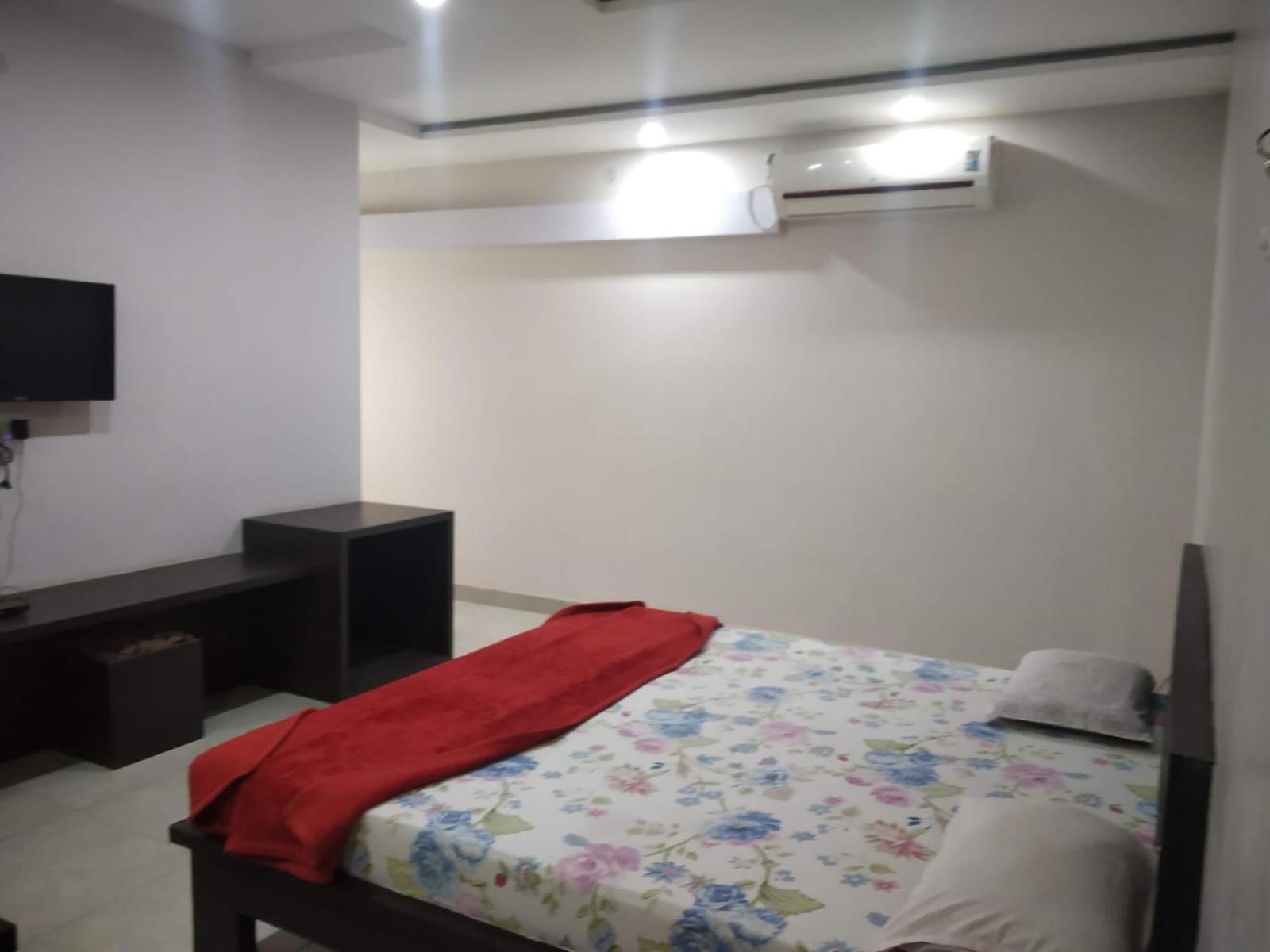 Balangir Hotel Indraprasth מראה חיצוני תמונה